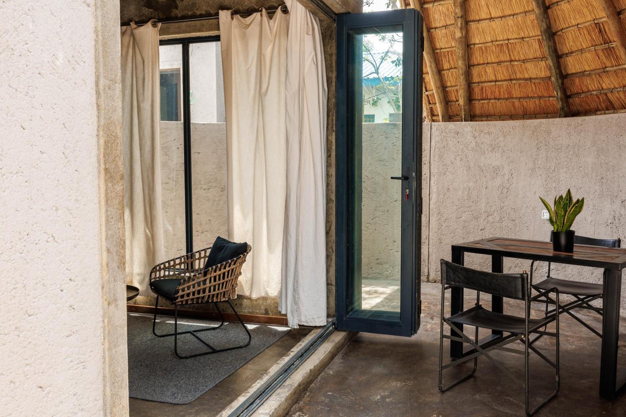 Chobe House Villa And Chalets คาซาเนอ ภายนอก รูปภาพ